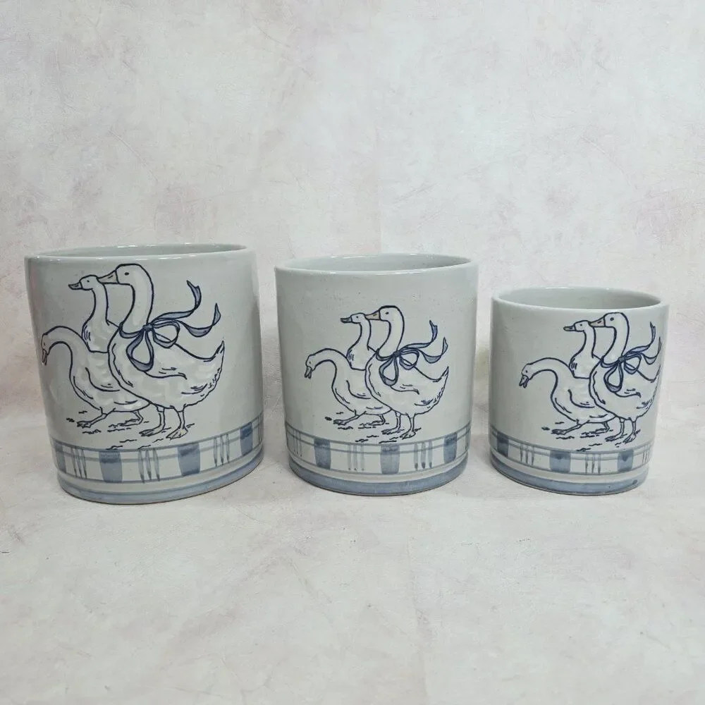 Vtg‎ Set Of 3 Louisville Stoneware Gaggle of Geese Goose Canisters No Lids 6.5
